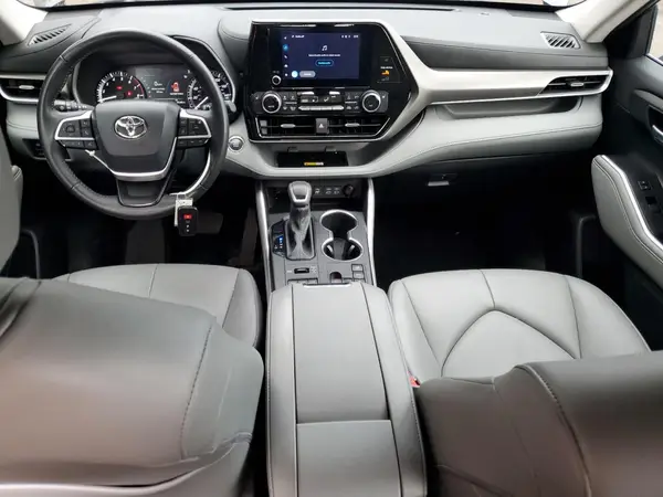 5TDKDRBH8PS518417 2023 TOYOTA HIGHLANDER - Image 8