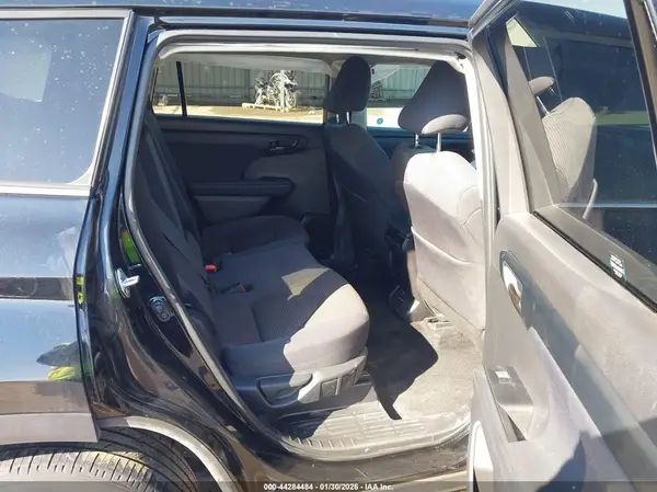 5TDKDRBH8RS535723 2024 TOYOTA HIGHLANDER - Image 8
