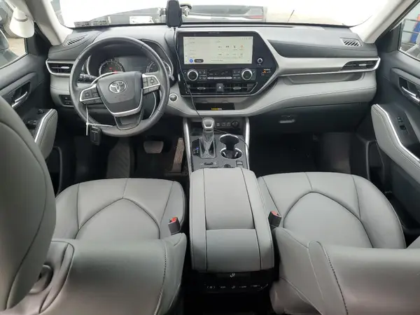 5TDKDRBH8RS539075 2024 TOYOTA HIGHLANDER - Image 8
