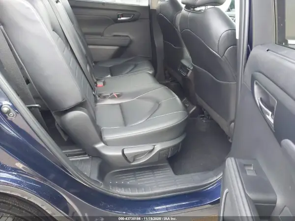 5TDKDRBH8RS542297 2024 TOYOTA HIGHLANDER - Image 8
