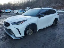 5TDKDRBH8RS542512 2024 TOYOTA HIGHLANDER