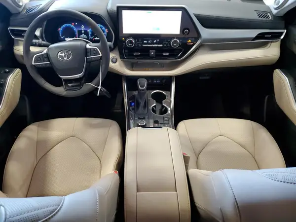 5TDKDRBH8RS556118 2024 TOYOTA HIGHLANDER - Image 8