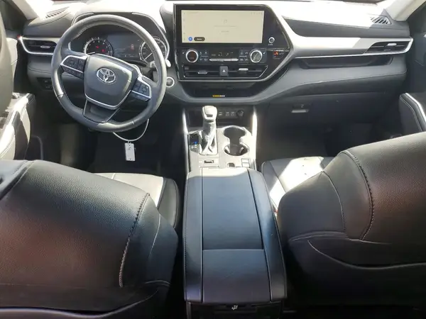 5TDKDRBH8RS568852 2024 TOYOTA HIGHLANDER - Image 8