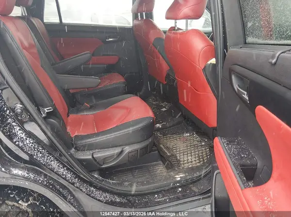 5TDKDRBH8RS573601 2024 TOYOTA HIGHLANDER - Image 8