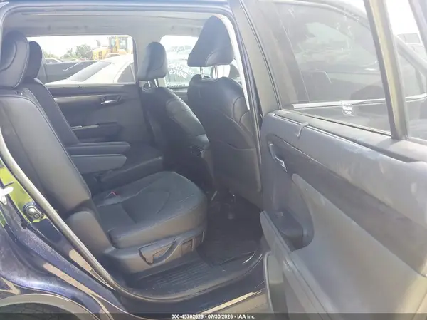 5TDKDRBH8RS575123 2024 TOYOTA HIGHLANDER - Image 8