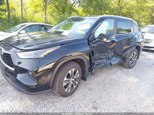 5TDKDRBH8SS580442 2025 TOYOTA HIGHLANDER - Image 2