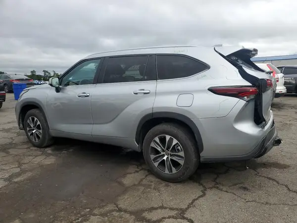 5TDKDRBH8SS581252 2025 TOYOTA HIGHLANDER - Image 2
