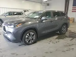 5TDKDRBH8SS585172 2025 TOYOTA HIGHLANDER