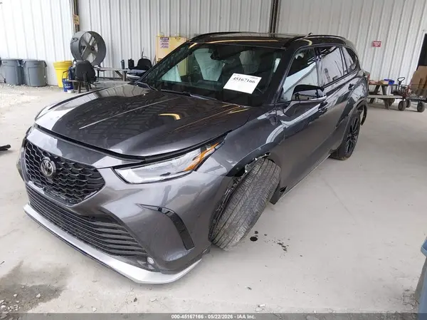 5TDKDRBH8SS588427 2025 TOYOTA HIGHLANDER - Image 2