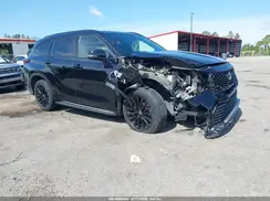5TDKDRBH9PS017732 2023 TOYOTA HIGHLANDER