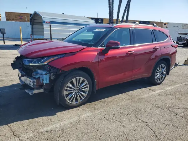 5TDKDRBH9PS023496 2023 TOYOTA HIGHLANDER - Image 1