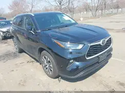 5TDKDRBH9PS029895 2023 TOYOTA HIGHLANDER