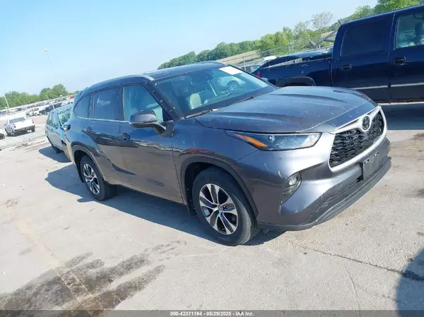 5TDKDRBH9PS043442 2023 TOYOTA HIGHLANDER - Image 1