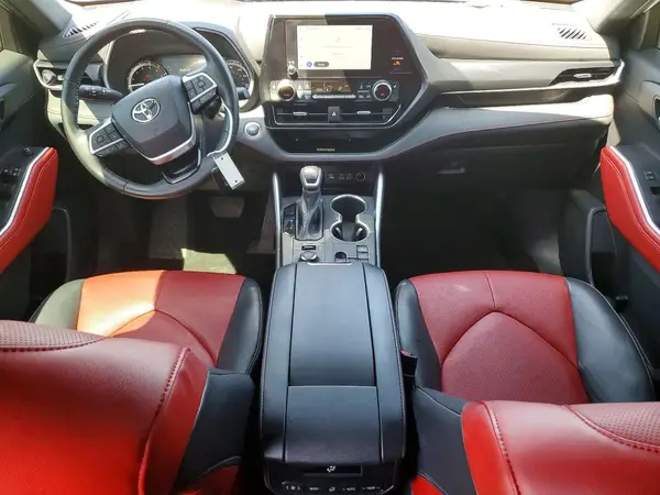 5TDKDRBH9PS508608 2023 TOYOTA HIGHLANDER - Image 8