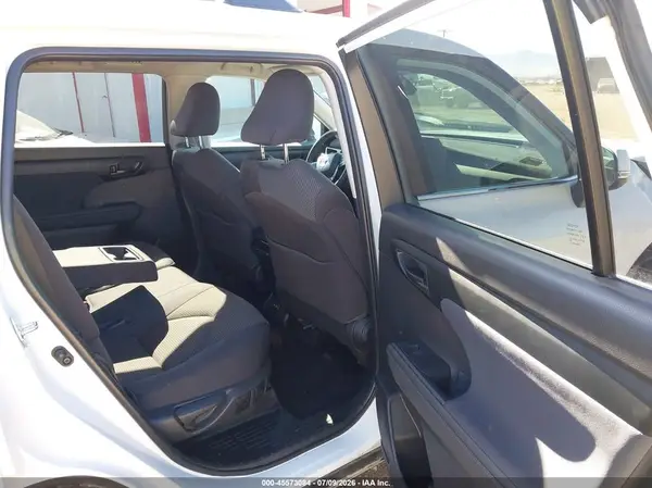 5TDKDRBH9PS520810 2023 TOYOTA HIGHLANDER - Image 8