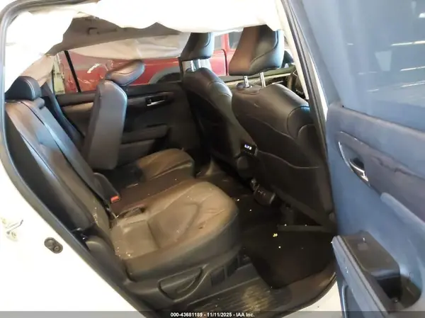 5TDKDRBH9RS536069 2024 TOYOTA HIGHLANDER - Image 8