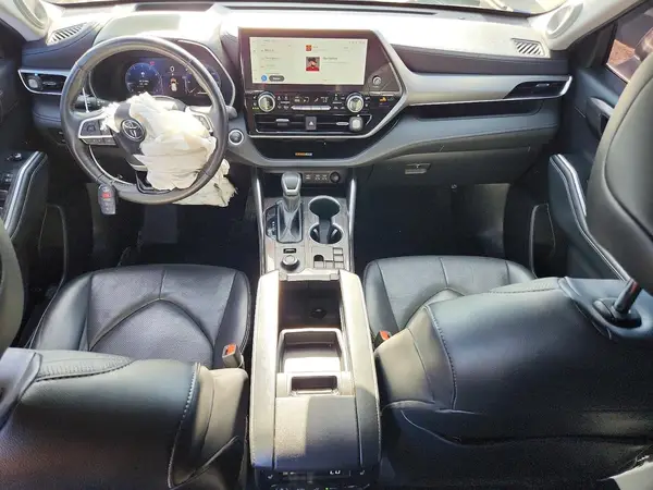 5TDKDRBH9RS536735 2024 TOYOTA HIGHLANDER - Image 8