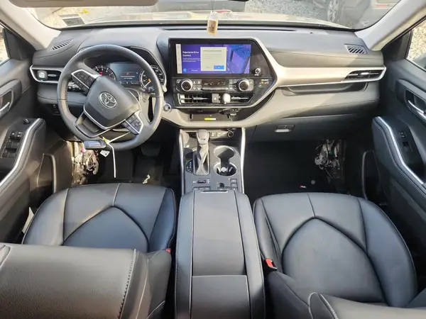 5TDKDRBH9RS536802 2024 TOYOTA HIGHLANDER - Image 8
