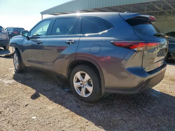 5TDKDRBH9RS538596 2024 TOYOTA HIGHLANDER - Image 2