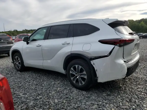 5TDKDRBH9RS539330 2024 TOYOTA HIGHLANDER - Image 2