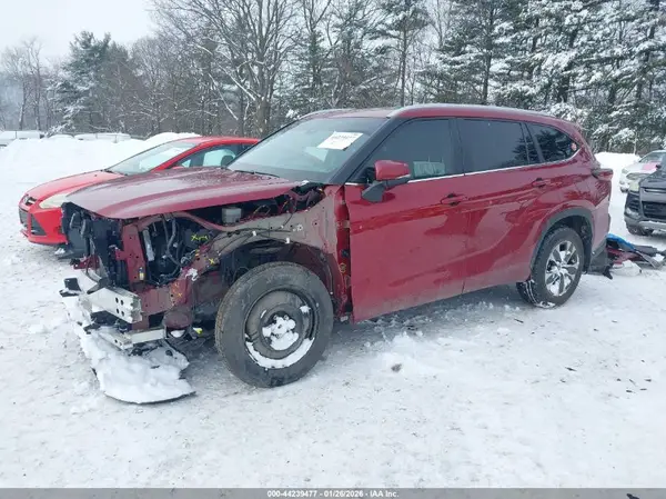 5TDKDRBH9RS541305 2024 TOYOTA HIGHLANDER - Image 2