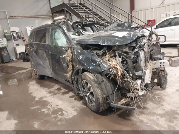 5TDKDRBH9RS558458 2024 TOYOTA HIGHLANDER - Image 1