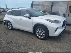 5TDKDRBH9RS561098 2024 TOYOTA HIGHLANDER