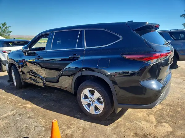 5TDKDRBH9RS562817 2024 TOYOTA HIGHLANDER - Image 2
