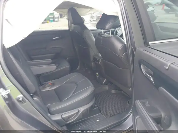 5TDKDRBH9RS566690 2024 TOYOTA HIGHLANDER - Image 8
