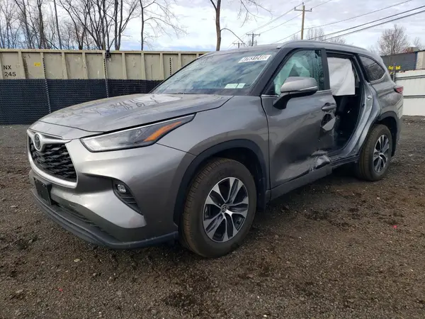 5TDKDRBH9TS602157 2026 TOYOTA HIGHLANDER - Image 1