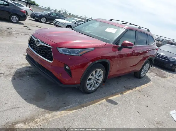 5TDKDRBHXPS034765 2023 TOYOTA HIGHLANDER - Image 2