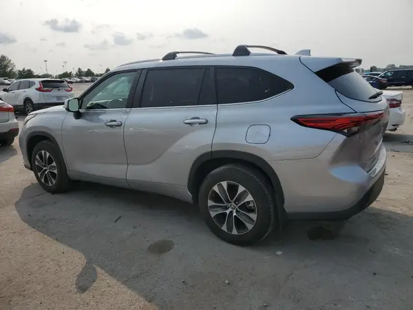 5TDKDRBHXPS036998 2023 TOYOTA HIGHLANDER - Image 2