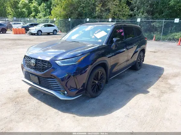 5TDKDRBHXPS507466 2023 TOYOTA HIGHLANDER - Image 2