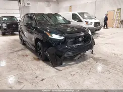 5TDKDRBHXPS510884 2023 TOYOTA HIGHLANDER