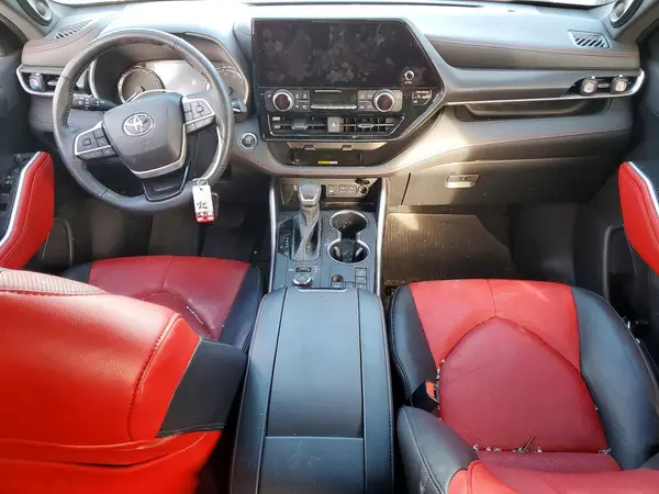 5TDKDRBHXPS512893 2023 TOYOTA HIGHLANDER - Image 8