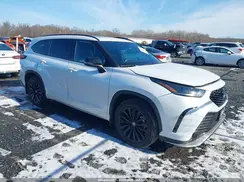 5TDKDRBHXPS513767 2023 TOYOTA HIGHLANDER