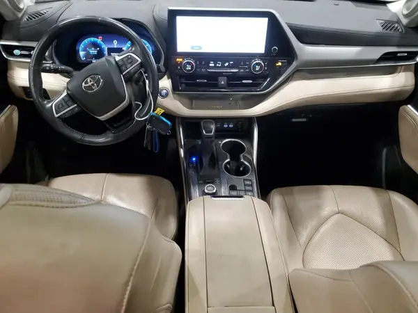 5TDKDRBHXPS513915 2023 TOYOTA HIGHLANDER - Image 8