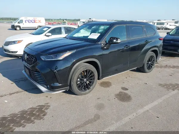 5TDKDRBHXPS519150 2023 TOYOTA HIGHLANDER - Image 2