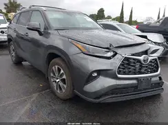 5TDKDRBHXPS522744 2023 TOYOTA HIGHLANDER