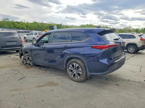 5TDKDRBHXPS525899 2023 TOYOTA HIGHLANDER - Image 2
