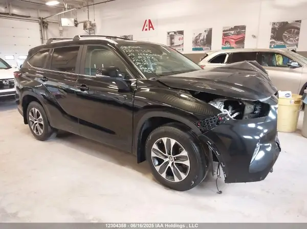 5TDKDRBHXRS048717 2024 TOYOTA HIGHLANDER - Image 1