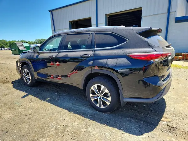 5TDKDRBHXRS536193 2024 TOYOTA HIGHLANDER - Image 2