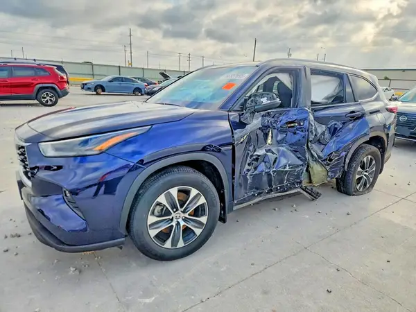 5TDKDRBHXRS550479 2024 TOYOTA HIGHLANDER - Image 1