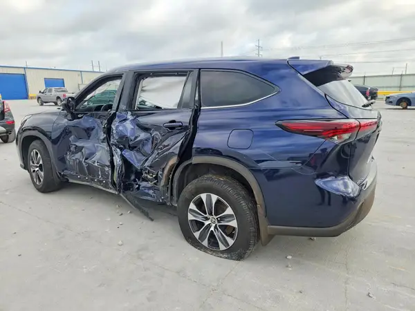 5TDKDRBHXRS550479 2024 TOYOTA HIGHLANDER - Image 2