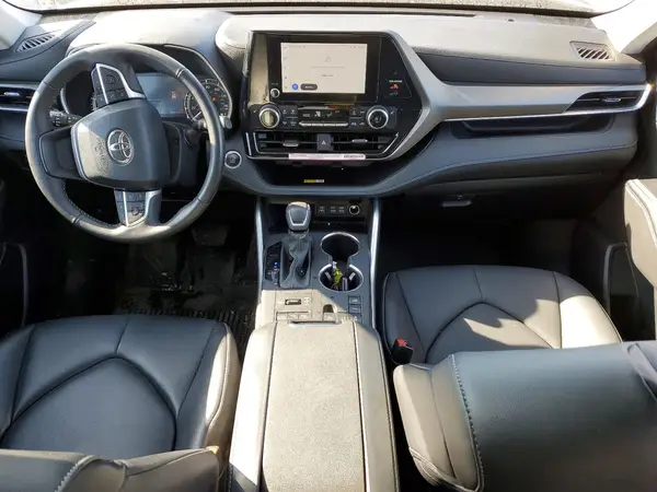 5TDKDRBHXRS550529 2024 TOYOTA HIGHLANDER - Image 8