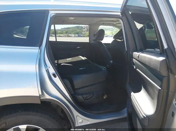 5TDKDRBHXRS557383 2024 TOYOTA HIGHLANDER - Image 8