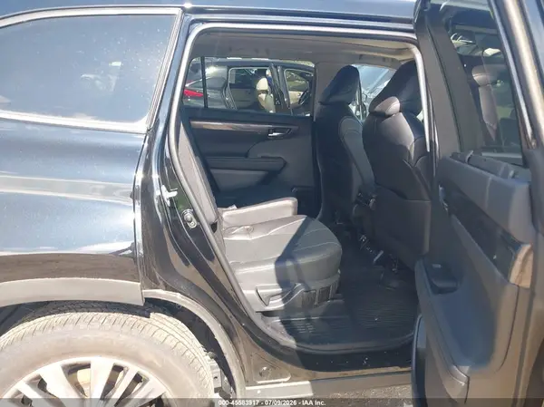 5TDKDRBHXRS564155 2024 TOYOTA HIGHLANDER - Image 8