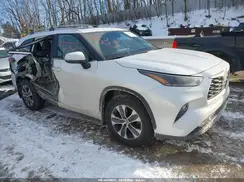 5TDKDRBHXRS565726 2024 TOYOTA HIGHLANDER