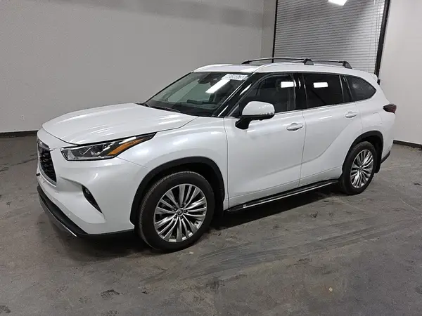 5TDKDRBHXSS575968 2025 TOYOTA HIGHLANDER - Image 1