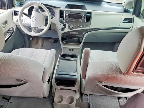 5TDKK3DC0ES426039 2021 TOYOTA SIENNA - Image 8